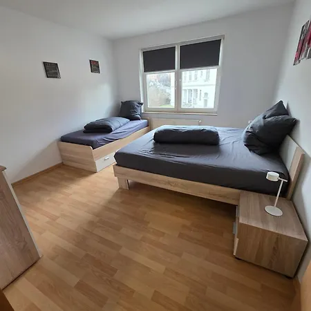 69m2 Mit Parkplatz An Der Am Zittauer Stadtzentrum Lage - Wohnen Auf Zeit - 2 Raum