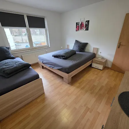 69m2 Mit Parkplatz An Der Am Zittauer Stadtzentrum Lage - Wohnen Auf Zeit - 2 Raum Апартаменты Циттау