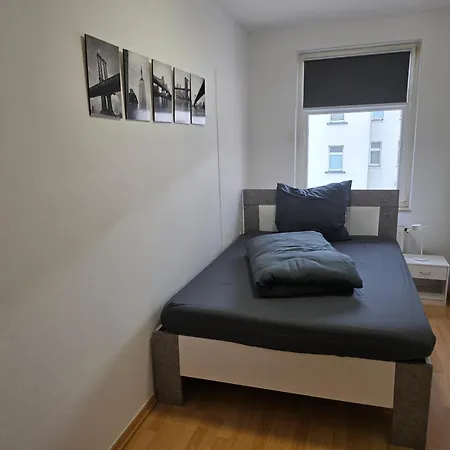 69m2 Mit Parkplatz An Der Am Zittauer Stadtzentrum Lage - Wohnen Auf Zeit - 2 Raum *