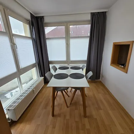 Lejlighed 69m2 Mit Parkplatz An Der Am Zittauer Stadtzentrum Lage - Wohnen Auf Zeit - 2 Raum Zittau
