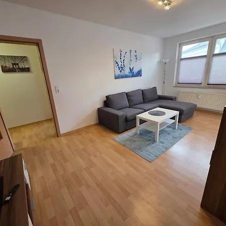 69m2 Mit Parkplatz An Der Am Zittauer Stadtzentrum Lage - Wohnen Auf Zeit - 2 Raum Апартаменты