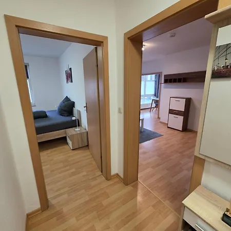 Апартаменты 69m2 Mit Parkplatz An Der Am Zittauer Stadtzentrum Lage - Wohnen Auf Zeit - 2 Raum *