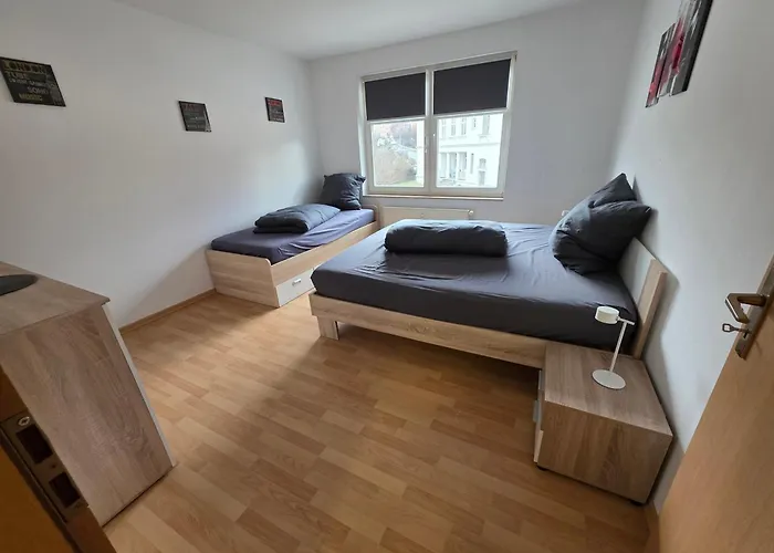 69m2 Mit Parkplatz An Der Am Zittauer Stadtzentrum Lage - Wohnen Auf Zeit - 2 Raum