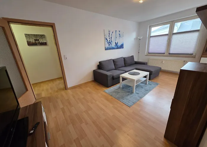 69m2 Mit Parkplatz An Der Am Zittauer Stadtzentrum Lage - Wohnen Auf Zeit - 2 Raum Lejlighed