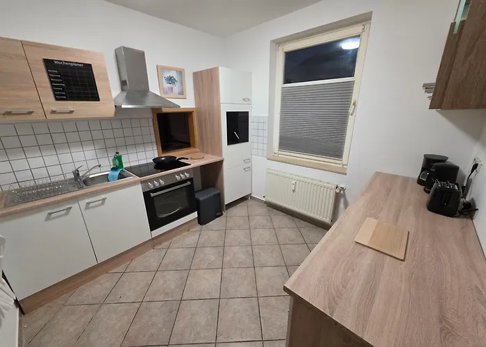 Apartment 69m2 Mit Parkplatz An Der Am Zittauer Stadtzentrum Lage - Wohnen Auf Zeit - 2 Raum